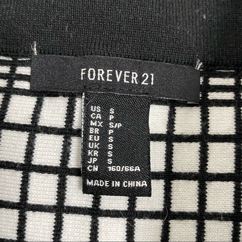 FOREVER 21 Black and White Peplum Mini Skirt - Picture 4 of 4